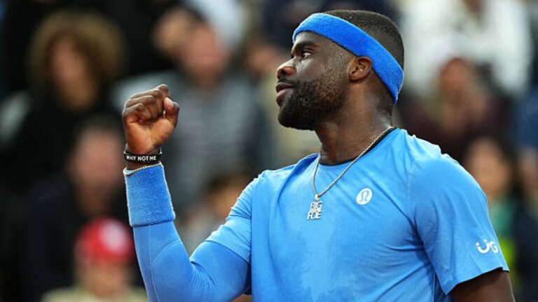Tiafoe segue invicto e chega às oitavas de final de Roland Garros pela primeira vez