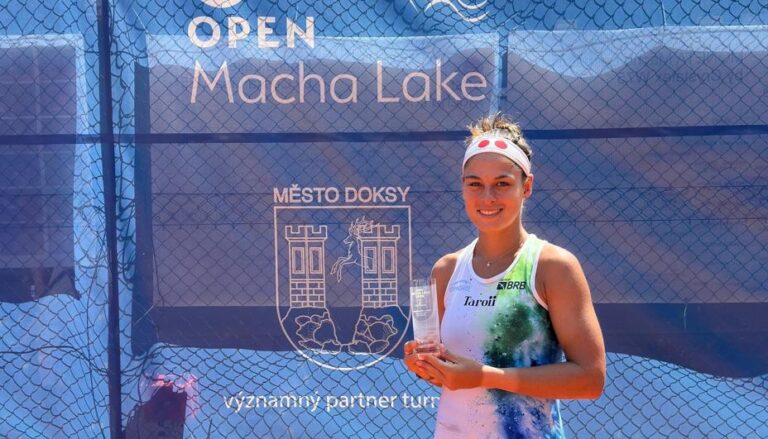 Carol Meligeni é vice-campeã do W75 de Ceska Lipa