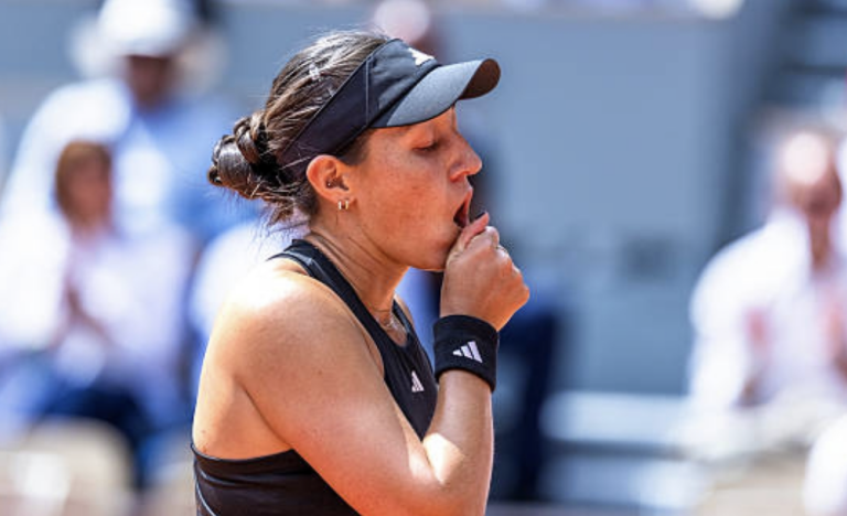 Pegula expõe mensagens vergonhosas depois de ter perdido para Boisson