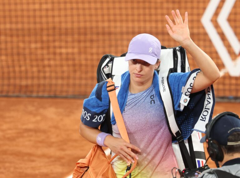 Veja o novo top 10 da WTA após Roland Garros tem várias mudanças e queda de Swiatek