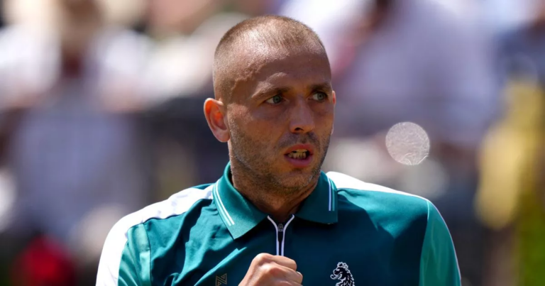 Evans critica colegas: “Se queixam do calendário, mas não têm que jogar todas as semanas”