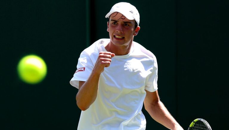 Oliver Tarvet é a primeira grande história de Wimbledon e já espera por Alcaraz na segunda rodada