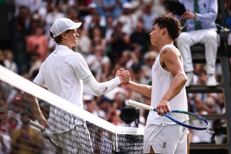 Shelton enaltece Sinner: “Nunca vi nada igual, parece que é tudo no dobro da velocidade”