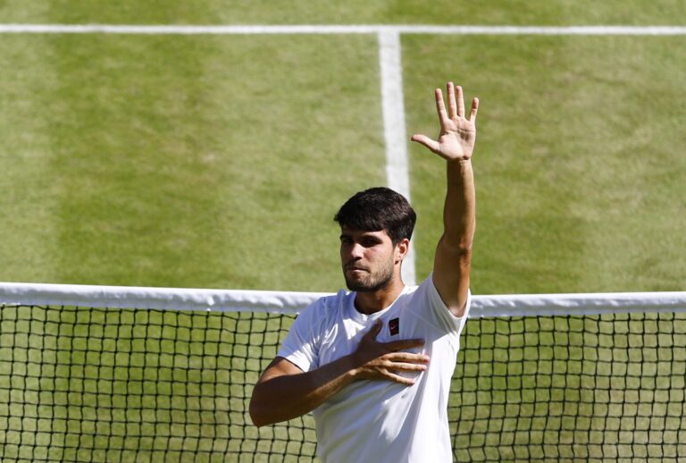 Alcaraz é o terceiro mais jovem a chegar às finais de Roland Garros e Wimbledon em anos consecutivos