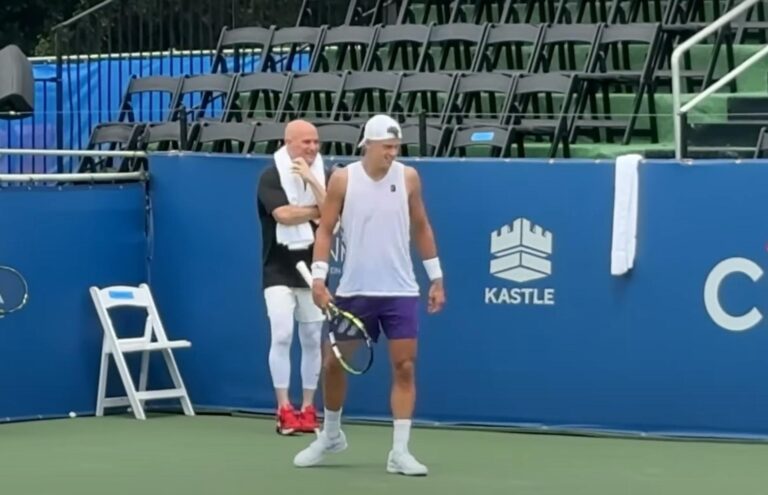 Surpresa! Rune treina em Washington acompanhado por… Agassi
