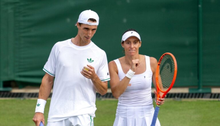 Luisa Stefani perde final equilibrada e fica com vice de duplas mistas em Wimbledon
