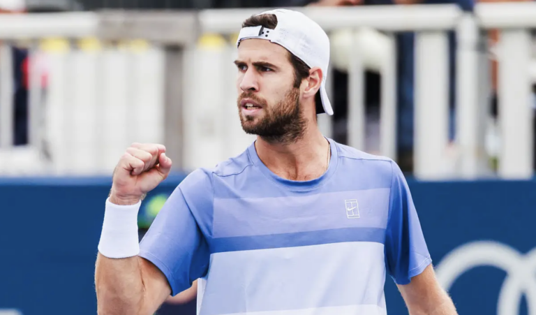 Khachanov bate Ruud e encara Michelsen nas quartas em Toronto