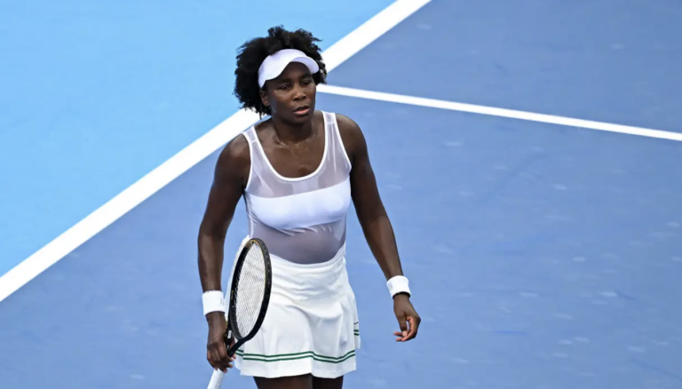 Venus Williams é superada por Bouzas Maneiro na primeira rodada de Cincinnati