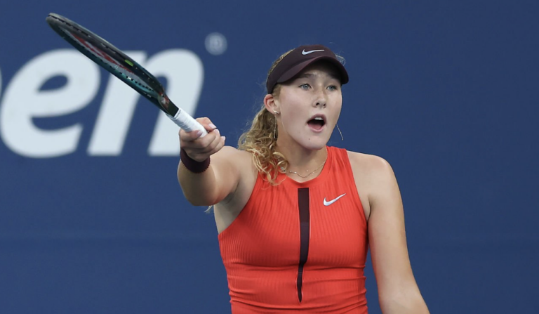 Andreeva arrasa, Paolini marca duelo com Vondrousova na 3.ª ronda e Bencic é eliminada