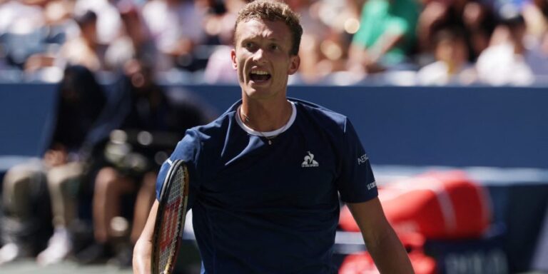 Lehecka continua a brilhar no US Open e iguala melhor resultado da carreira em Grand Slam