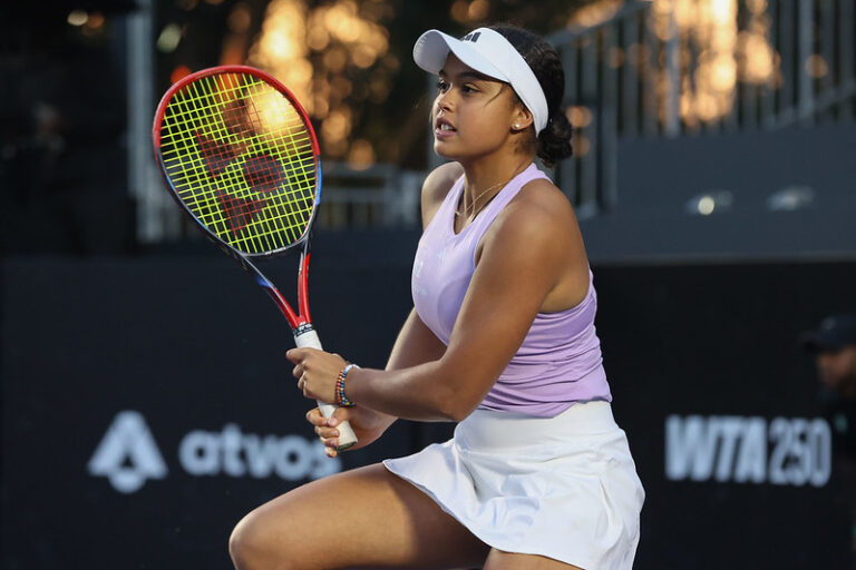 Naná Silva reage no segundo set, mas perde para cabeça de chave 2 no SP Open