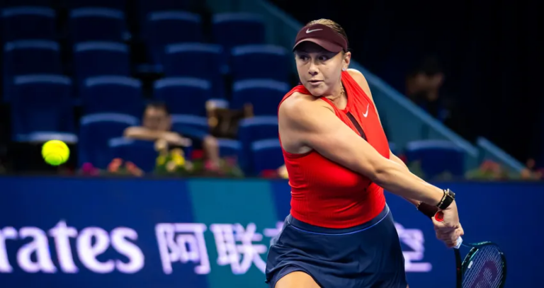 Anisimova resiste a Muchova e avança para os ‘quartos’ em Pequim