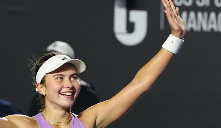 Iva Jovic, de 17 anos, está na final do WTA 500 de Guadalajara e vai ser top 50