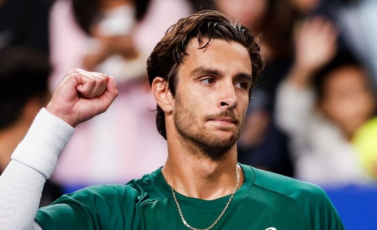 Musetti joga muito, regressa à final de Chengdu e marca duelo com Tabilo pelo título