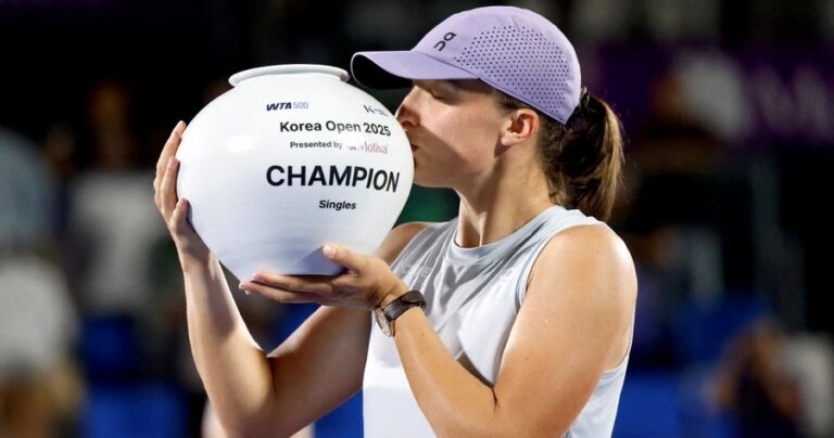 Como fica o top 10 WTA após Seoul: Swiatek ainda sonha com liderança de Sabalenka