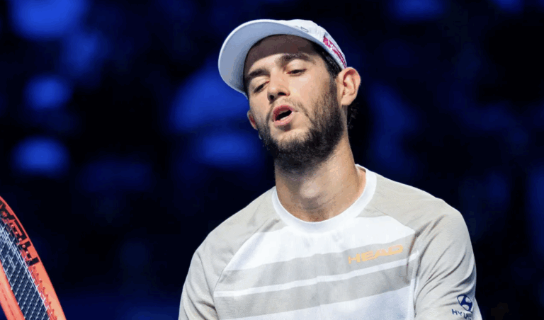 Borges faz excelente exibição diante de Medvedev mas cai na primeira ronda em Viena