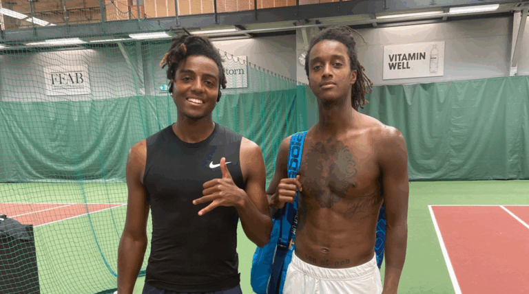 ATP Escolmo: duelo entre irmãos na 1.ª ronda e Cabral favorito nos pares