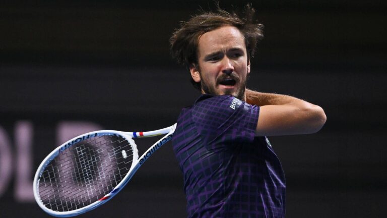 Medvedev sobre Alcaraz e Sinner: «Se forem como o ano passado será impossível alguém chegar perto»