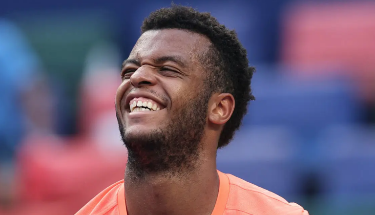 Mpetshi Perricard após bater Fritz em Xangai: «Pensei que ia morrer em campo»