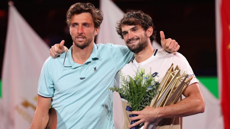 Primos Vacherot e Rinderknech vão jogar juntos a variante de pares do Australian Open