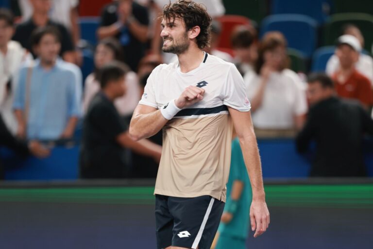 Vacherot surpreende, bate Fonseca e Draper e ganhar prémio ‘Revelação do Ano’