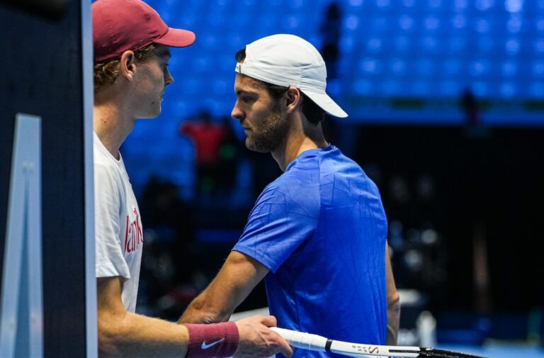 João Sousa aqueceu Jannik Sinner e Carlos Alcaraz para a final deste domingo em Turim