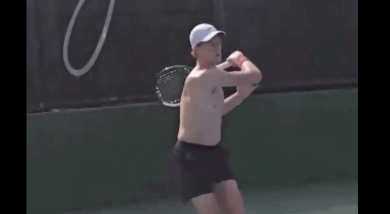 Jannik Sinner já prepara a nova época com olho no Australian Open 2026