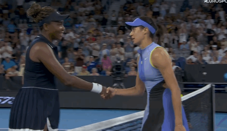 DE LOUCOS! Danilovic vira de 0-4 no terceiro set e resiste a Venus Williams no Australian Open