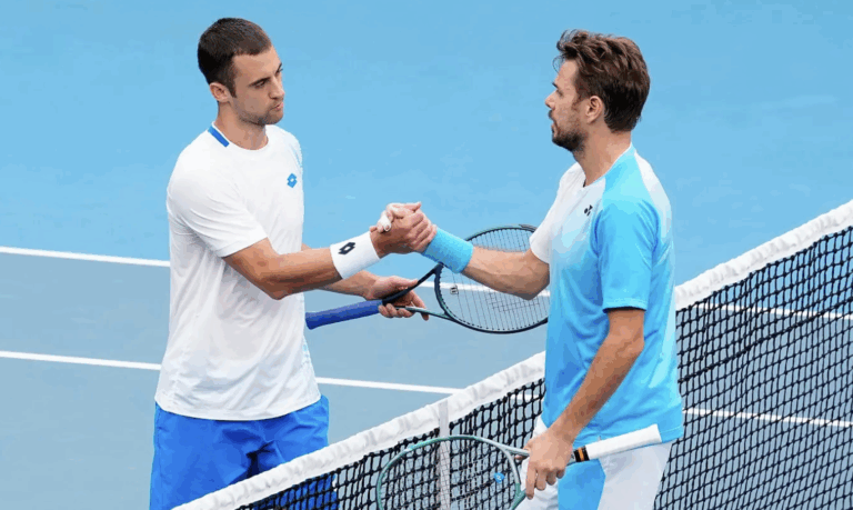 Djere rende-se a Wawrinka: «Ainda joga a um nível muito alto»