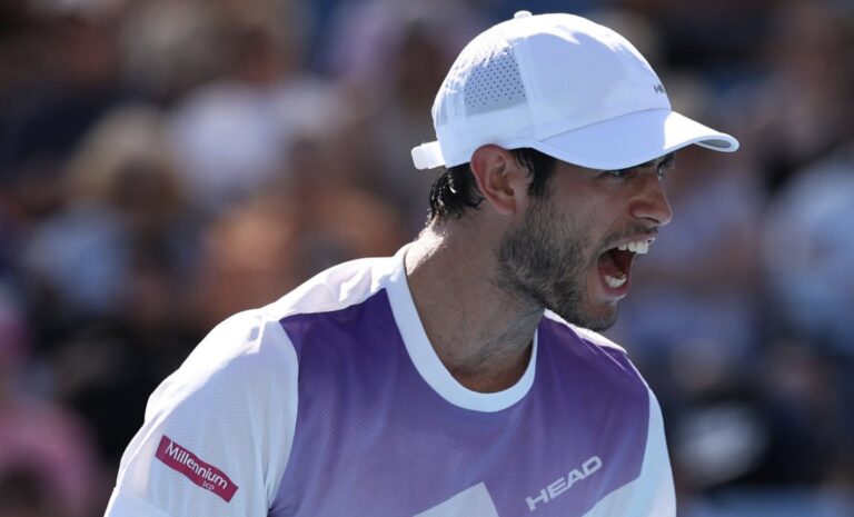 Nuno Borges brilha contra uma das melhores duplas do Mundo e está nos ‘quartos’ em Acapulco