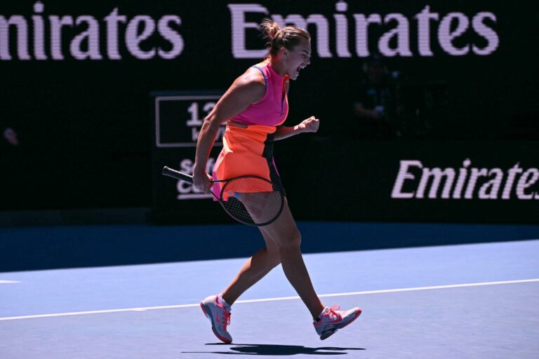 Sabalenka sofre muito, mas continua invicta rumo aos ‘oitavos’ em Melbourne; vai defrontar Mboko
