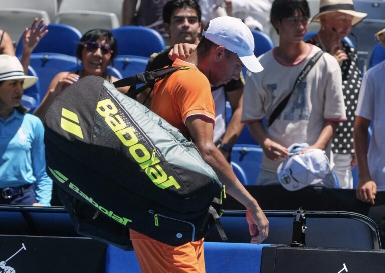 Aliassime e a desistência frente a Borges: «Isto nunca me tinha acontecido»