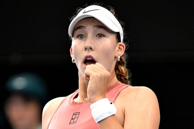 Andreeva despacha Shnaider e confirma final de teenagers frente a Mboko em Adelaide