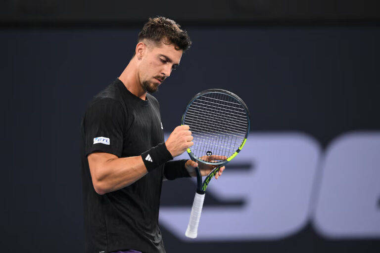 O arrepiante relato de Kokkinakis no regresso: «Tenho o tendão de Aquiles de uma pessoa morta no braço»