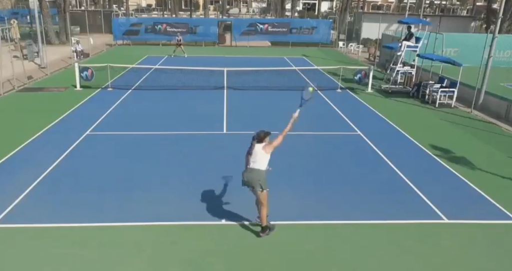 [VÍDEO] O serviço mais feio do Mundo continua a fazer ‘furor’ no circuito ITF