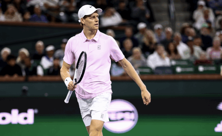 Jannik Sinner atropela e avança em Indian Wells