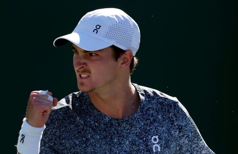 João Fonseca faz exibição de luxo, arrasa Paul e estreia-se nos ‘oitavos’ de Masters 1000 em Indian Wells